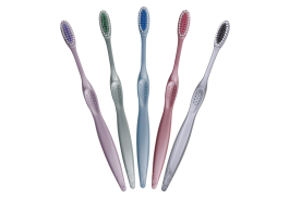 Curve Pearlescent Adult Toothbrush